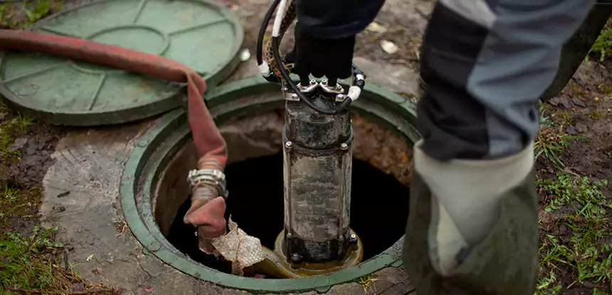 Professional Sewage Cleanup Services in Ellenwood, GA